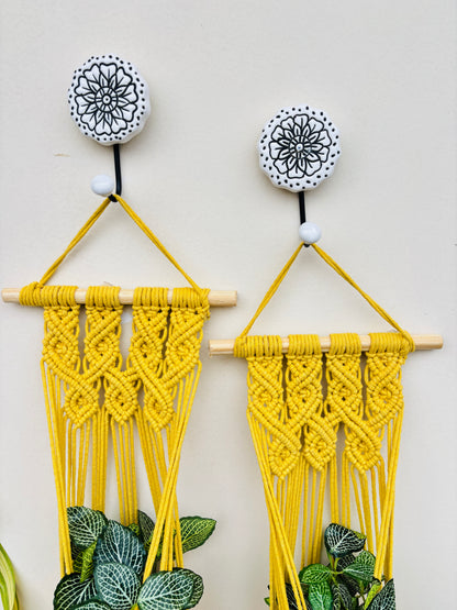Quiet Corner Hanging Planter Set – Sunflower Yellow